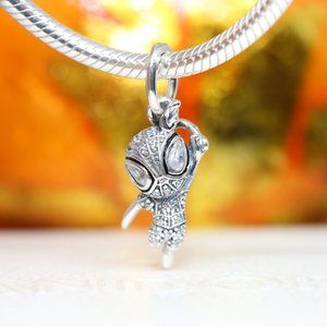 PANDORA Spider-Man Pavé Pendant 392353C01